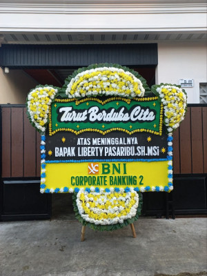 Papan Bunga Duka di Nania