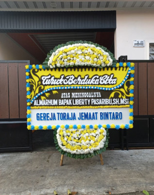 Papan Bunga Duka di Nania