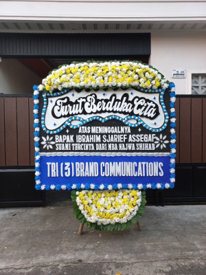 Papan Bunga Duka di Nania